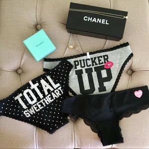 💕💥Glitter❣️NWT PINK Victoria’s Secret Panty Trio